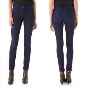 VINCE Dark Vintage Wash Stretch Skinny Jeans Sz 27 NWT